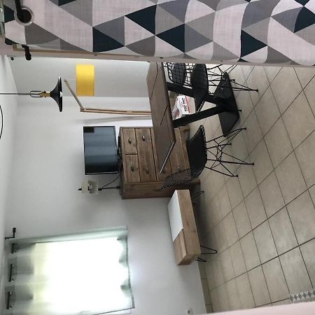 Appartement Studio Prayssac Buitenkant foto
